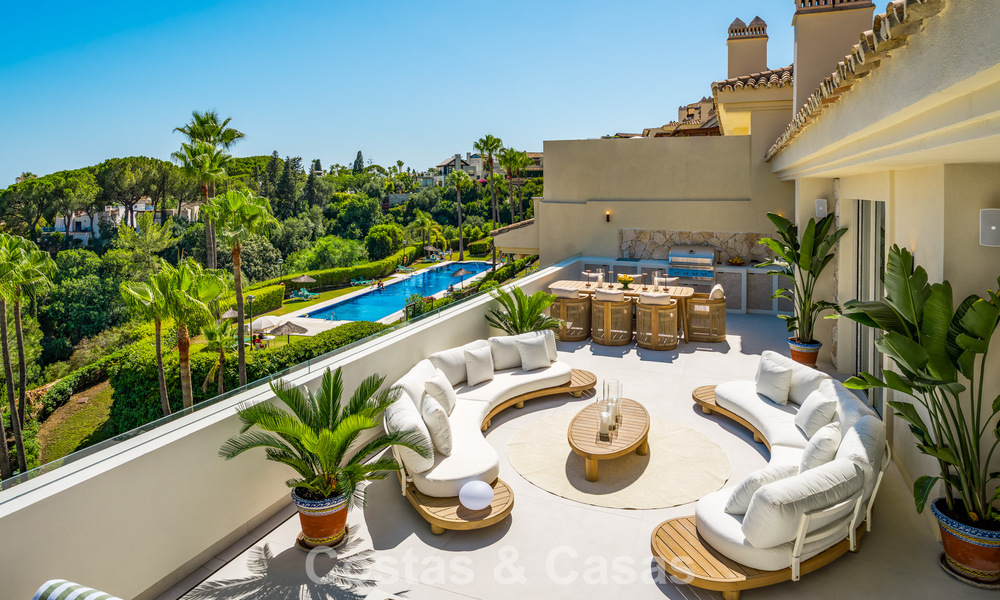 Luxueus, eigentijd gerenoveerd penthouse met panoramisch zeezicht te koop in Sierra Blanca op de Golden Mile, Marbella 804804