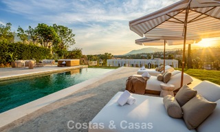 Spaanse villa met een modern interieur en een grote tuin te koop op de New Golden Mile in Benahavis tussen Marbella en Estepona 804870 
