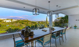 Exclusieve eigentijdse villa met panoramisch zeezicht te koop in Los Flamingos een 5* golfresort in Marbella - Benahavis 804754 