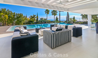 Exclusieve eigentijdse villa met panoramisch zeezicht te koop in Los Flamingos een 5* golfresort in Marbella - Benahavis 804774 