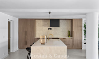 Elegant gerenoveerde rijhuis met privézwembad te koop in Nueva Andalucia, Marbella 804904 