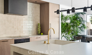 Elegant gerenoveerde rijhuis met privézwembad te koop in Nueva Andalucia, Marbella 804914 