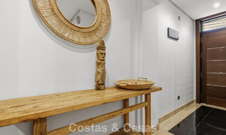 Modern penthouse te koop in een eerstelijnsstrandcomplex aan de New Golden Mile tussen Marbella en Estepona 805428 