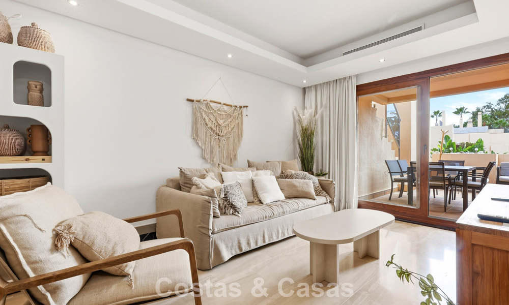Modern penthouse te koop in een eerstelijnsstrandcomplex aan de New Golden Mile tussen Marbella en Estepona 805438