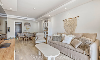Modern penthouse te koop in een eerstelijnsstrandcomplex aan de New Golden Mile tussen Marbella en Estepona 805439 