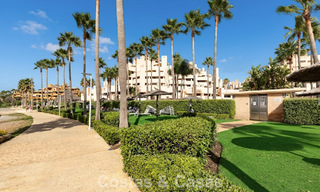 Modern penthouse te koop in een eerstelijnsstrandcomplex aan de New Golden Mile tussen Marbella en Estepona 805453 
