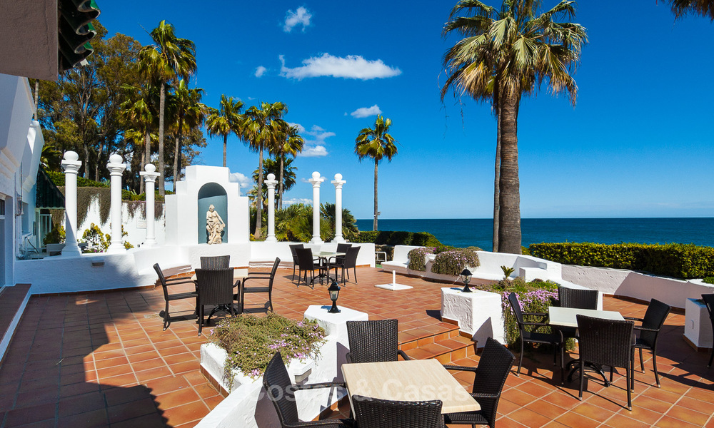 Appartementen te koop in Dominion Beach, een prestigieus eerstelijns strandcomplex, New Golden Mile, Marbella - Estepona 805364