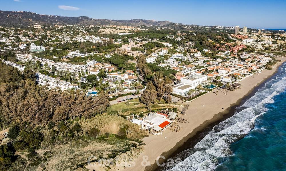 Appartementen te koop in een eerstelijns strandcomplex in Elviria, Oost-Marbella 805124