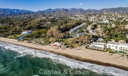 Appartementen te koop in een eerstelijns strandcomplex in Elviria, Oost-Marbella 805127
