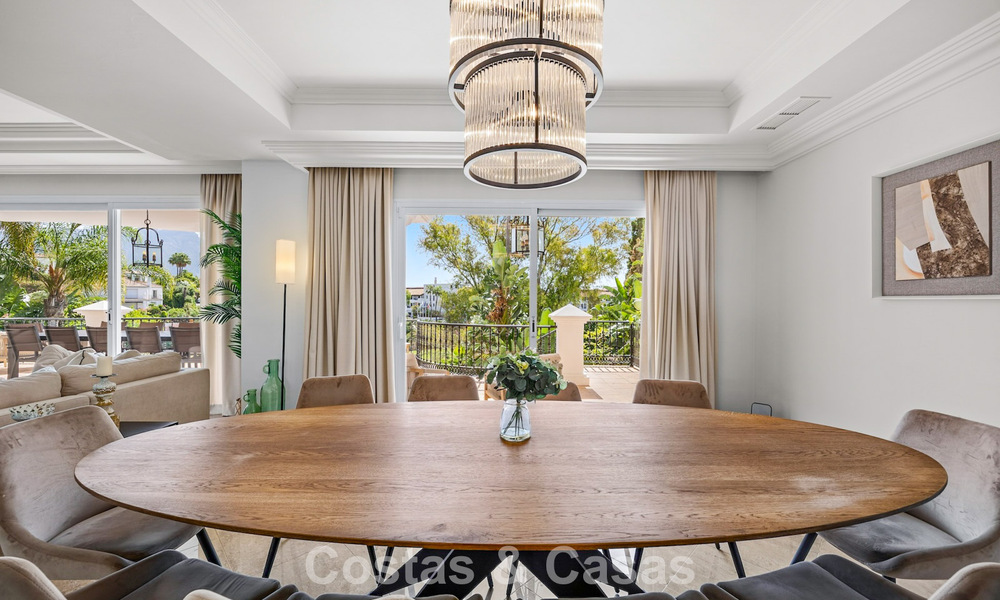 Royale, Mediterrane luxevilla te koop aan de golfbaan in La Quinta, Marbella - Benahavis 805540