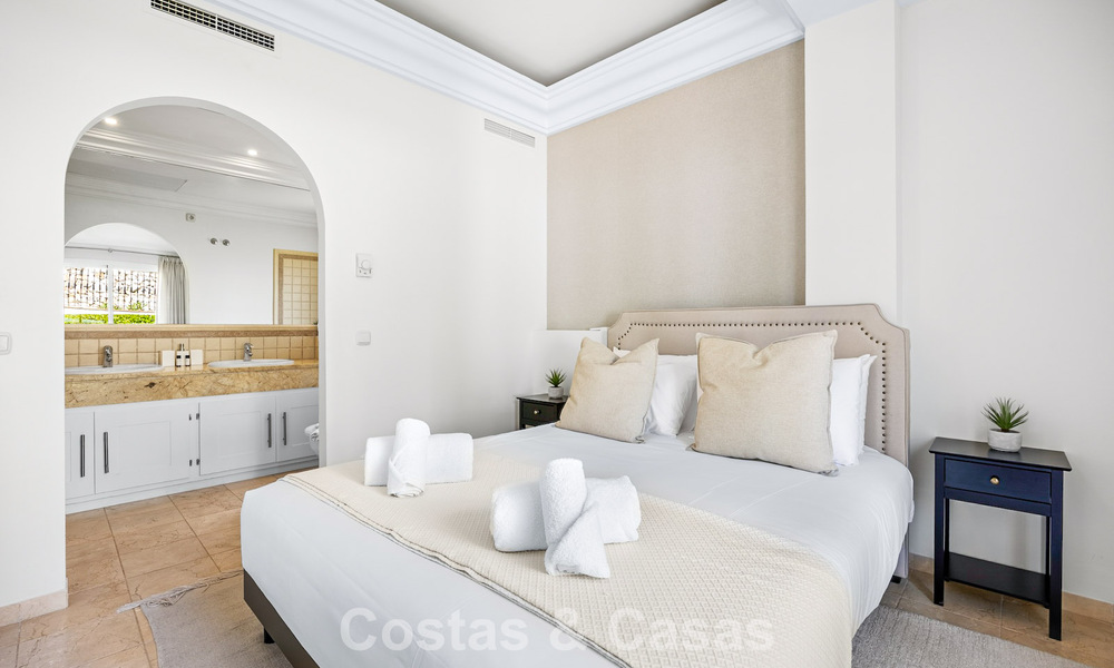Royale, Mediterrane luxevilla te koop aan de golfbaan in La Quinta, Marbella - Benahavis 805568