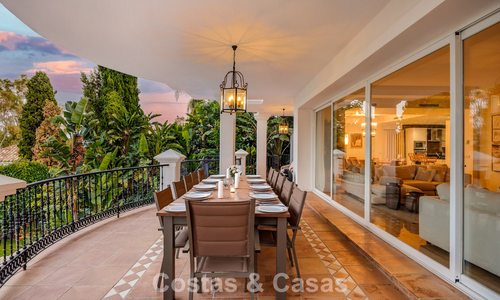 Royale, Mediterrane luxevilla te koop aan de golfbaan in La Quinta, Marbella - Benahavis 805574