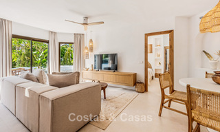 Appartementen te koop in “Golden Beach” een eerstelijns strandcomplex in Elviria, Oost-Marbella 805264 
