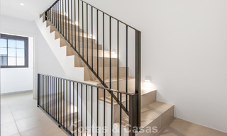 5 exclusieve geschakelde woningen te koop in het charmant oud-centrum van Estepona 805628 