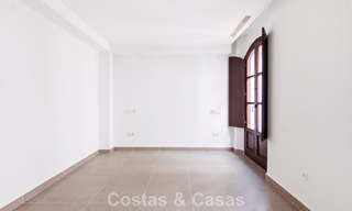 5 exclusieve geschakelde woningen te koop in het charmant oud-centrum van Estepona 805636 