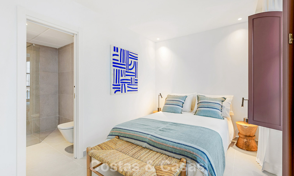 5 exclusieve geschakelde woningen te koop in het charmant oud-centrum van Estepona 805652