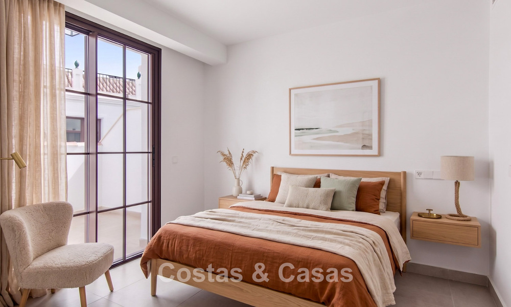 5 exclusieve geschakelde woningen te koop in het charmant oud-centrum van Estepona 806312