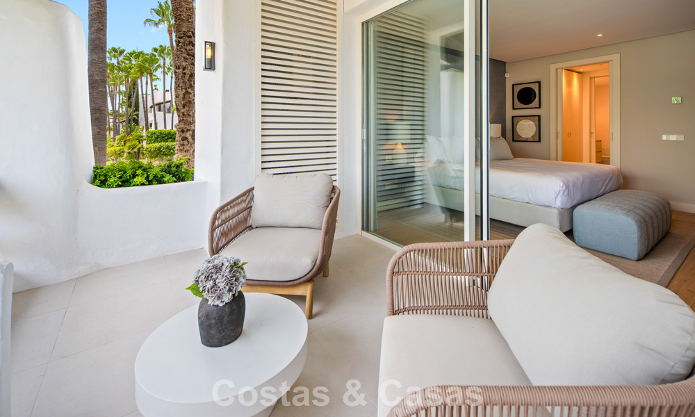 Luxueus gerenoveerd 3-slaapkamer appartement te koop in Puente Romano, op Marbella’s Golden Mile 805748