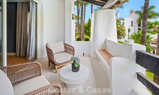 Luxueus gerenoveerd 3-slaapkamer appartement te koop in Puente Romano, op Marbella’s Golden Mile 805749 