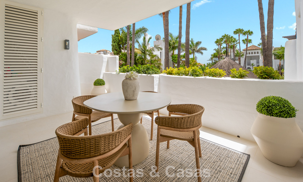 Luxueus gerenoveerd 3-slaapkamer appartement te koop in Puente Romano, op Marbella’s Golden Mile 805760