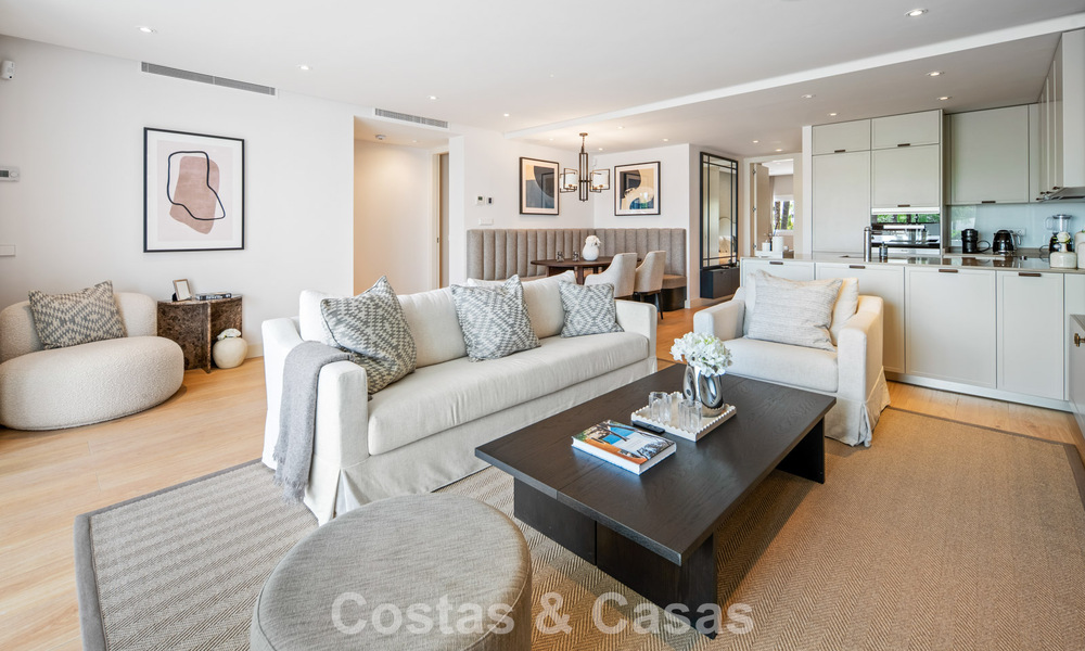 Luxueus gerenoveerd 3-slaapkamer appartement te koop in Puente Romano, op Marbella’s Golden Mile 805766