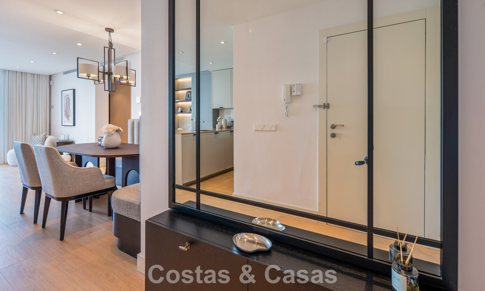 Luxueus gerenoveerd 3-slaapkamer appartement te koop in Puente Romano, op Marbella’s Golden Mile 805772