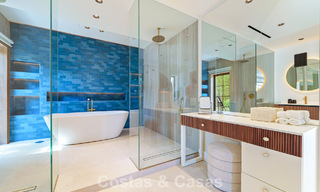 Luxueuze, gelijkvloerse villa met verwarmd zwembad te koop, beachside nabij Puerto Banus en San Pedro, Marbella 805805 