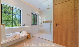 Luxueuze, gelijkvloerse villa met verwarmd zwembad te koop, beachside nabij Puerto Banus en San Pedro, Marbella 805813 