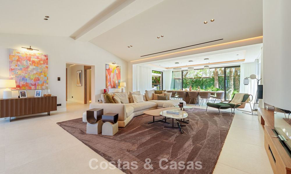 Luxueuze, gelijkvloerse villa met verwarmd zwembad te koop, beachside nabij Puerto Banus en San Pedro, Marbella 805825