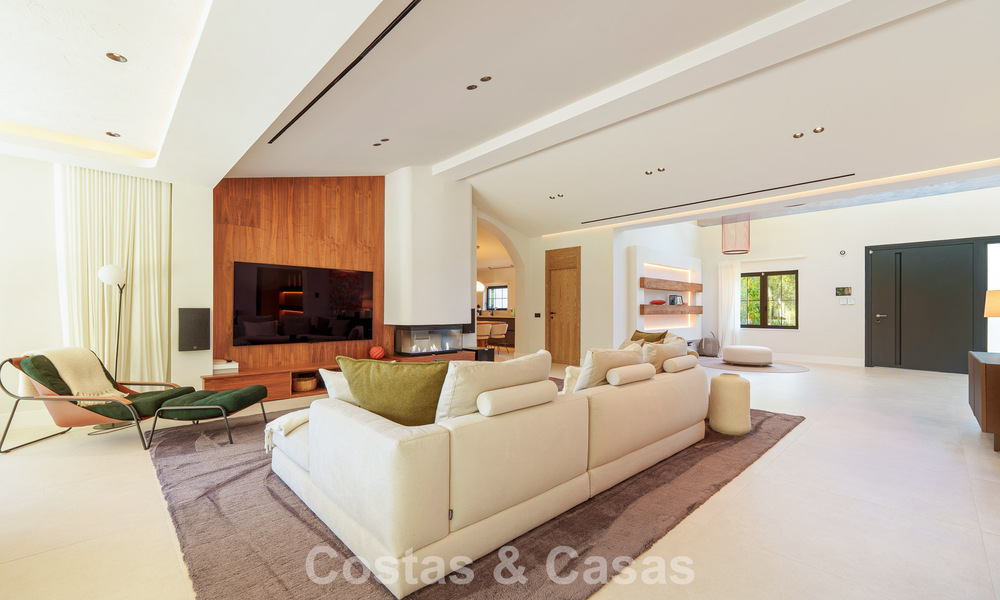 Luxueuze, gelijkvloerse villa met verwarmd zwembad te koop, beachside nabij Puerto Banus en San Pedro, Marbella 805827
