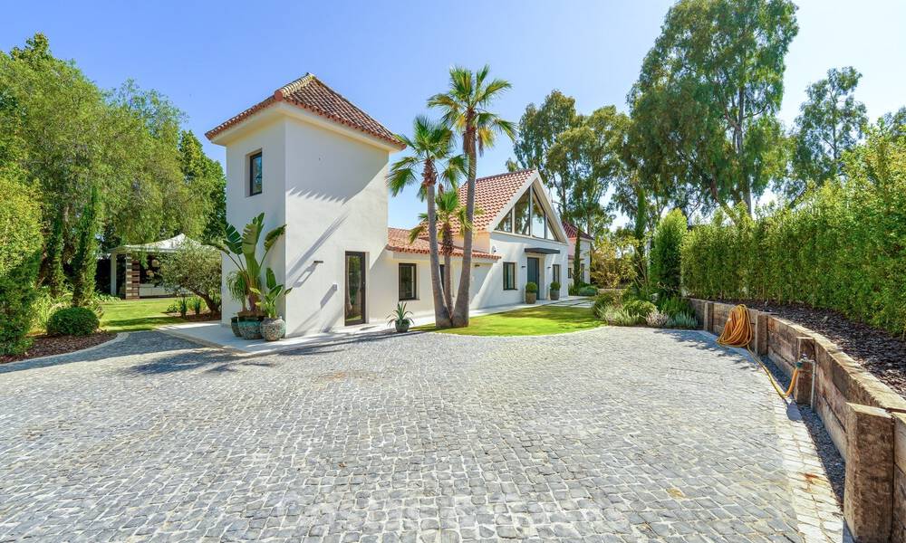 Luxueuze, gelijkvloerse villa met verwarmd zwembad te koop, beachside nabij Puerto Banus en San Pedro, Marbella 805839