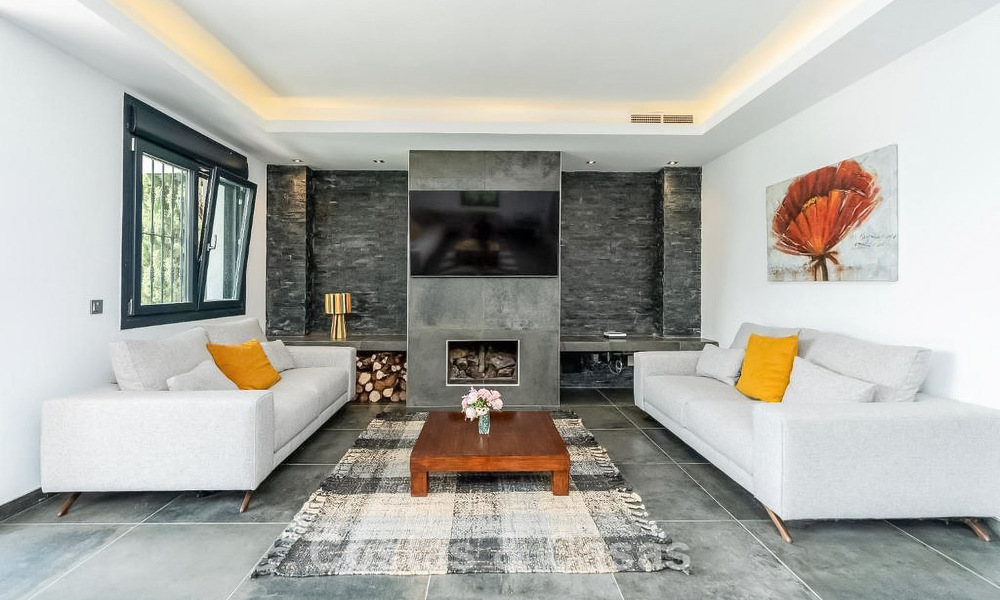 Moderne Spaanse villa met een groot zwembad te koop in Nueva Andalucia, Marbella 805941