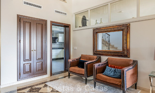 Ruime, Andalusische villa met zeezicht te koop in El Rosario, ten oosten van Marbella centrum 805957 