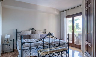 Ruime, Andalusische villa met zeezicht te koop in El Rosario, ten oosten van Marbella centrum 805958 
