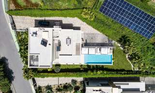 Luxe moderne villa met zeezicht te koop in Nueva Andalucia’s golfvallei, Marbella 806053 