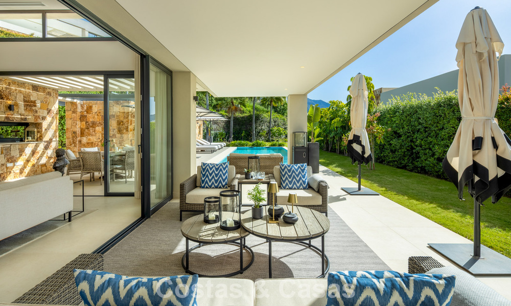 Luxe moderne villa met zeezicht te koop in Nueva Andalucia’s golfvallei, Marbella 806066