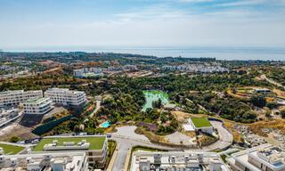 Nieuw duplex appartement met panoramisch zeezicht te koop op de New Golden Mile tussen Marbella en Estepona 806120 