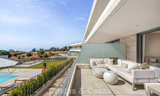 Nieuw duplex appartement met panoramisch zeezicht te koop op de New Golden Mile tussen Marbella en Estepona 806133 