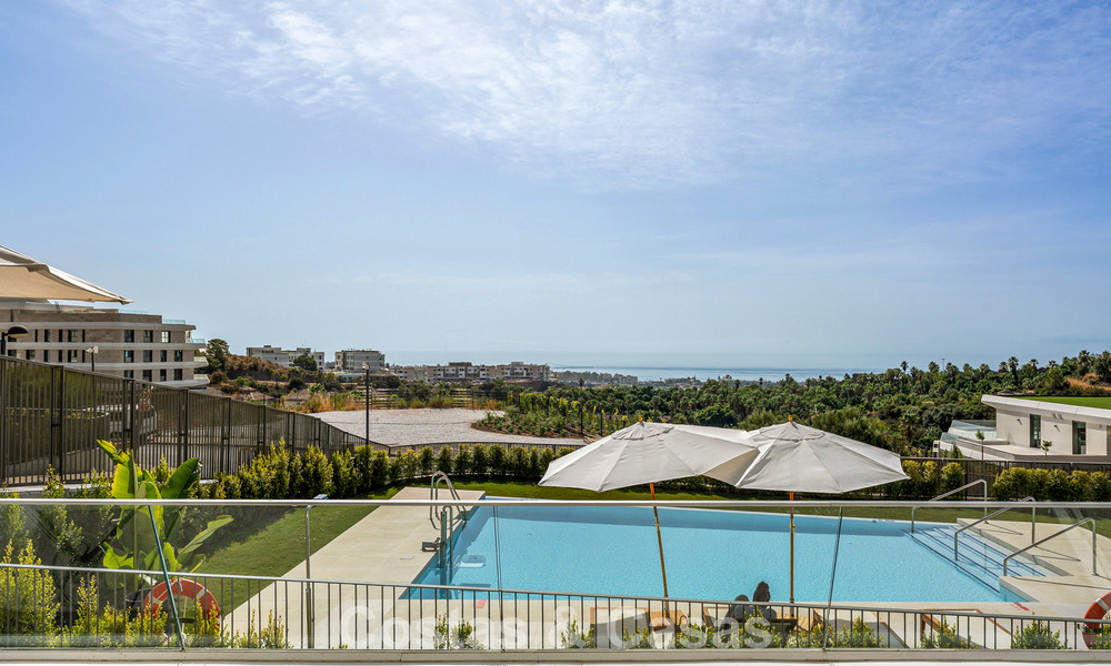 Nieuw duplex appartement met panoramisch zeezicht te koop op de New Golden Mile tussen Marbella en Estepona 806137