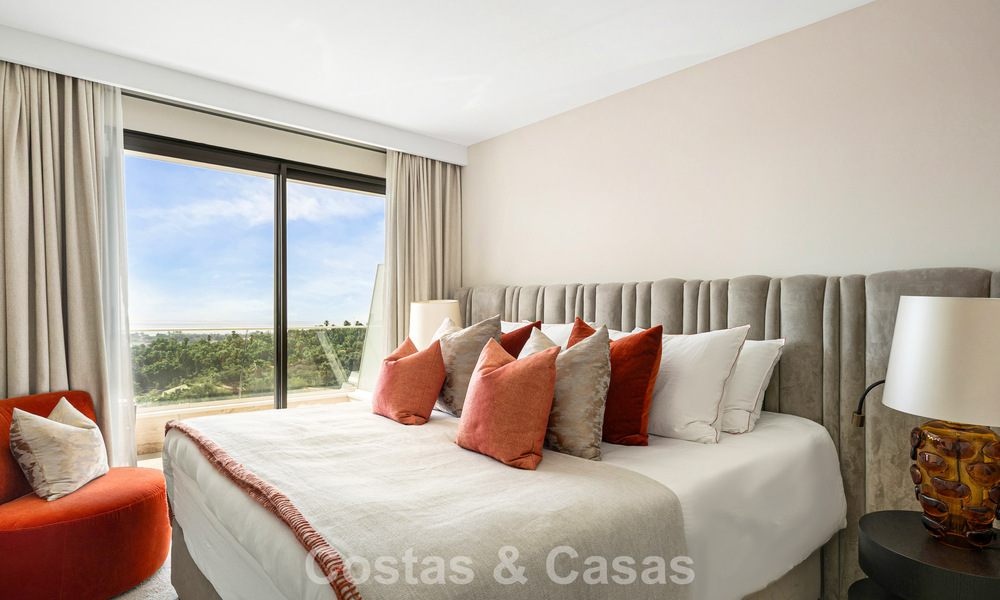 Nieuw duplex appartement met panoramisch zeezicht te koop op de New Golden Mile tussen Marbella en Estepona 806143