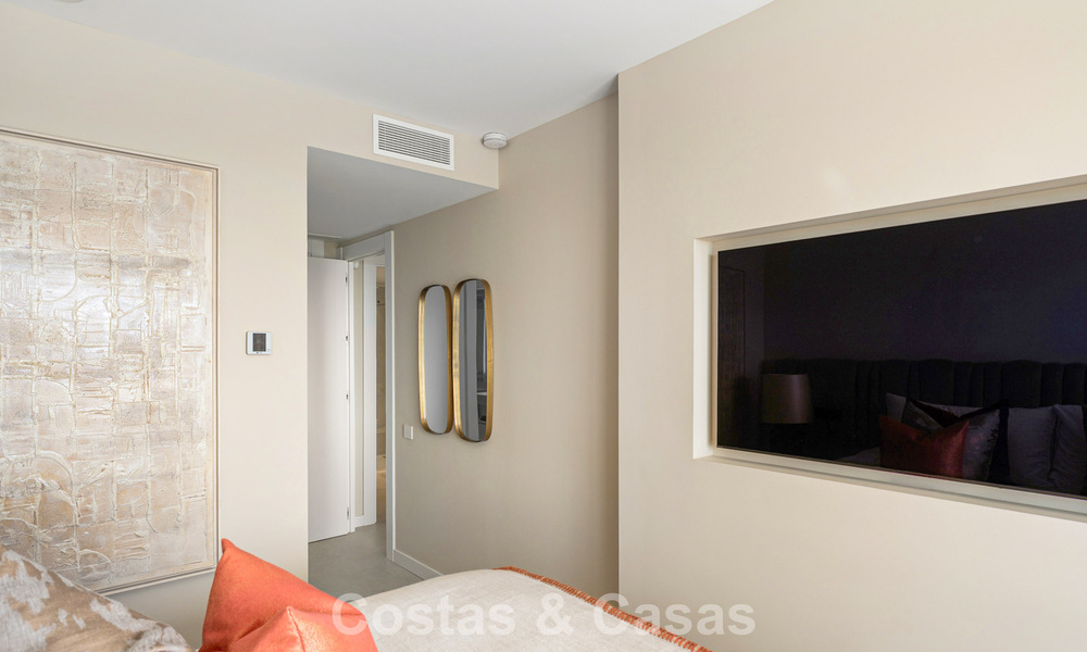 Nieuw duplex appartement met panoramisch zeezicht te koop op de New Golden Mile tussen Marbella en Estepona 806146