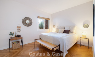 Volledig gerenoveerd appartement met panoramisch zeezicht te koop in de golfvallei van Nueva Andalucia, Marbella 806170 