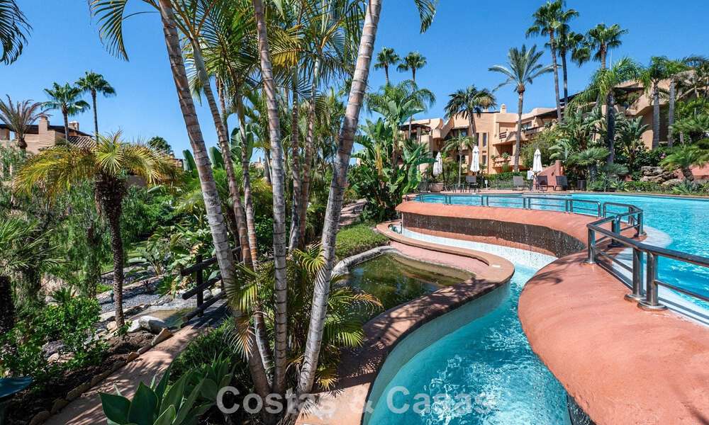 Exclusief gelijkvloers appartement met privétuin te koop op de Golden Mile van Marbella 806189