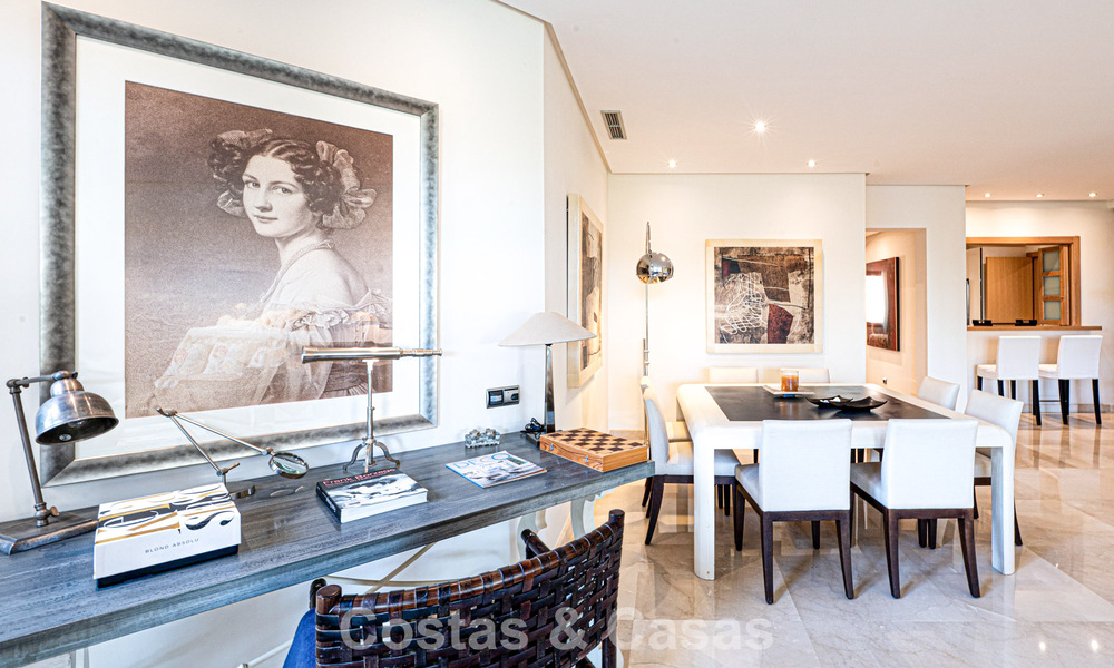 Exclusief gelijkvloers appartement met privétuin te koop op de Golden Mile van Marbella 806208