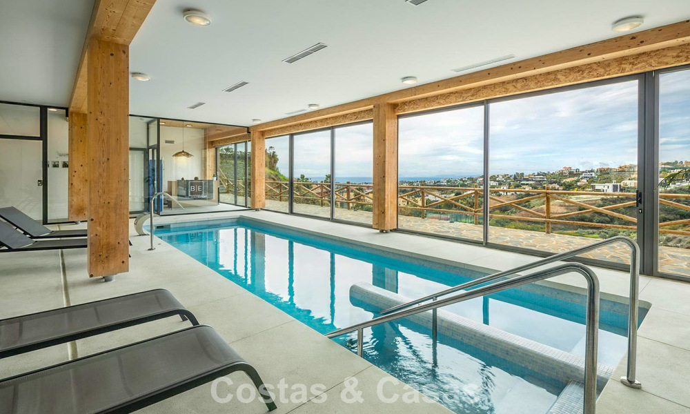 Instapklaar, ruim appartement te koop in een resort-achtig complex in Andalusische architectuur in Marbella - Benahavis 806237