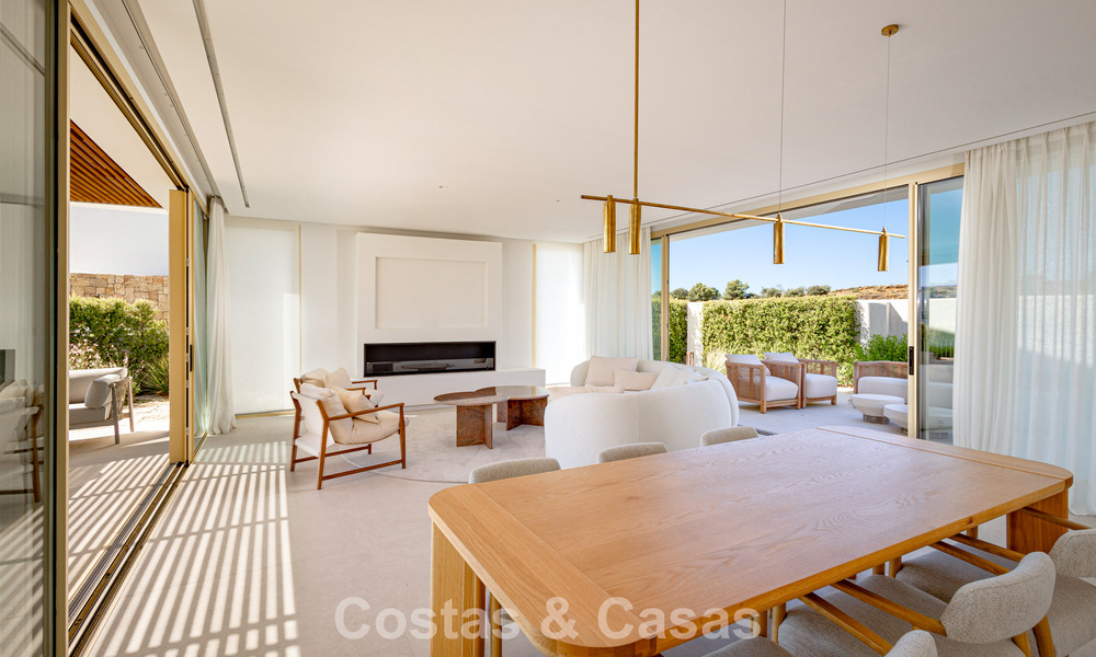 Moderne luxevilla met zeezicht te koop in El Higueron, Fuengirola - Costa del Sol 806279