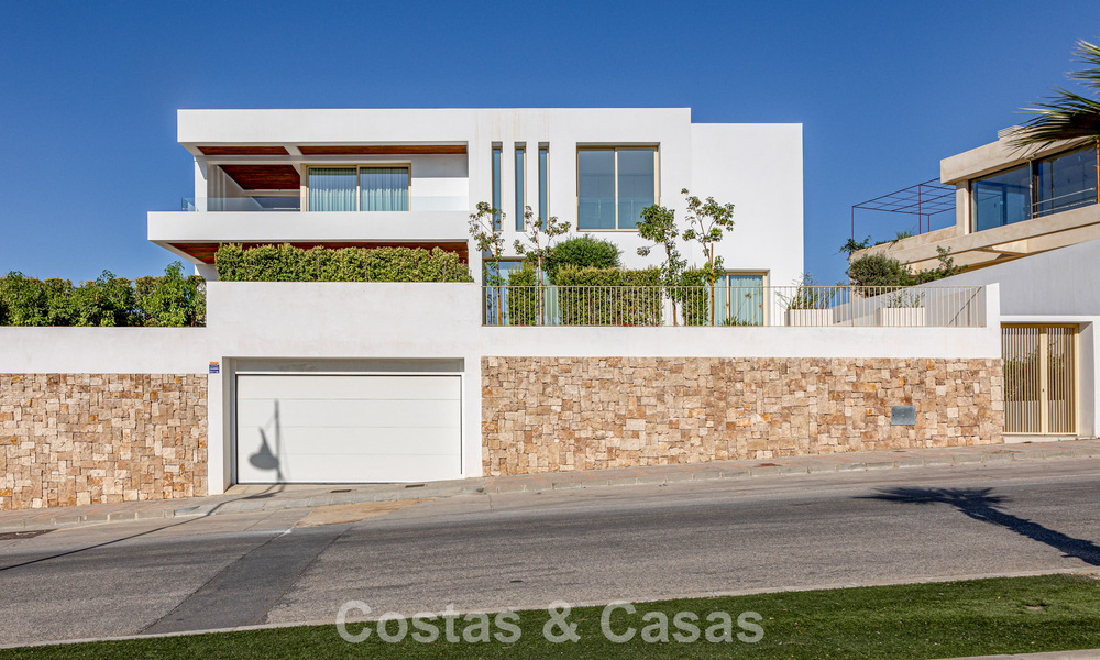 Moderne luxevilla met zeezicht te koop in El Higueron, Fuengirola - Costa del Sol 806287