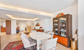 Luxueus duplex penthouse te koop direct aan de golfbaan, dicht bij alle voorzieningen in Guadalmina Alta en San Pedro, Marbella 806461 
