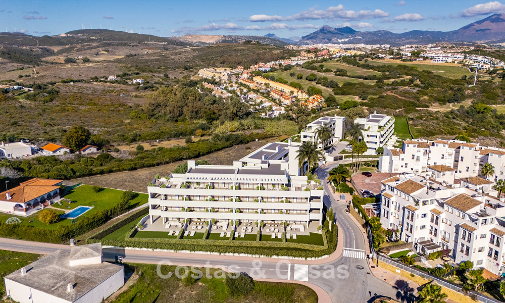 Moderne nieuwbouwappartementen te koop in een rustige woonwijk in Manilva, Costa del Sol 806335