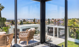 Gloenieuwe, moderne familievilla met zwembad te koop op de New Golden Mile tussen Marbella en Estepona 806624 